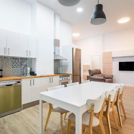 10 Pax, Ac, Wifi Gratis, Ciudad Artes Y Ciencias Apartment Valencia Exterior photo