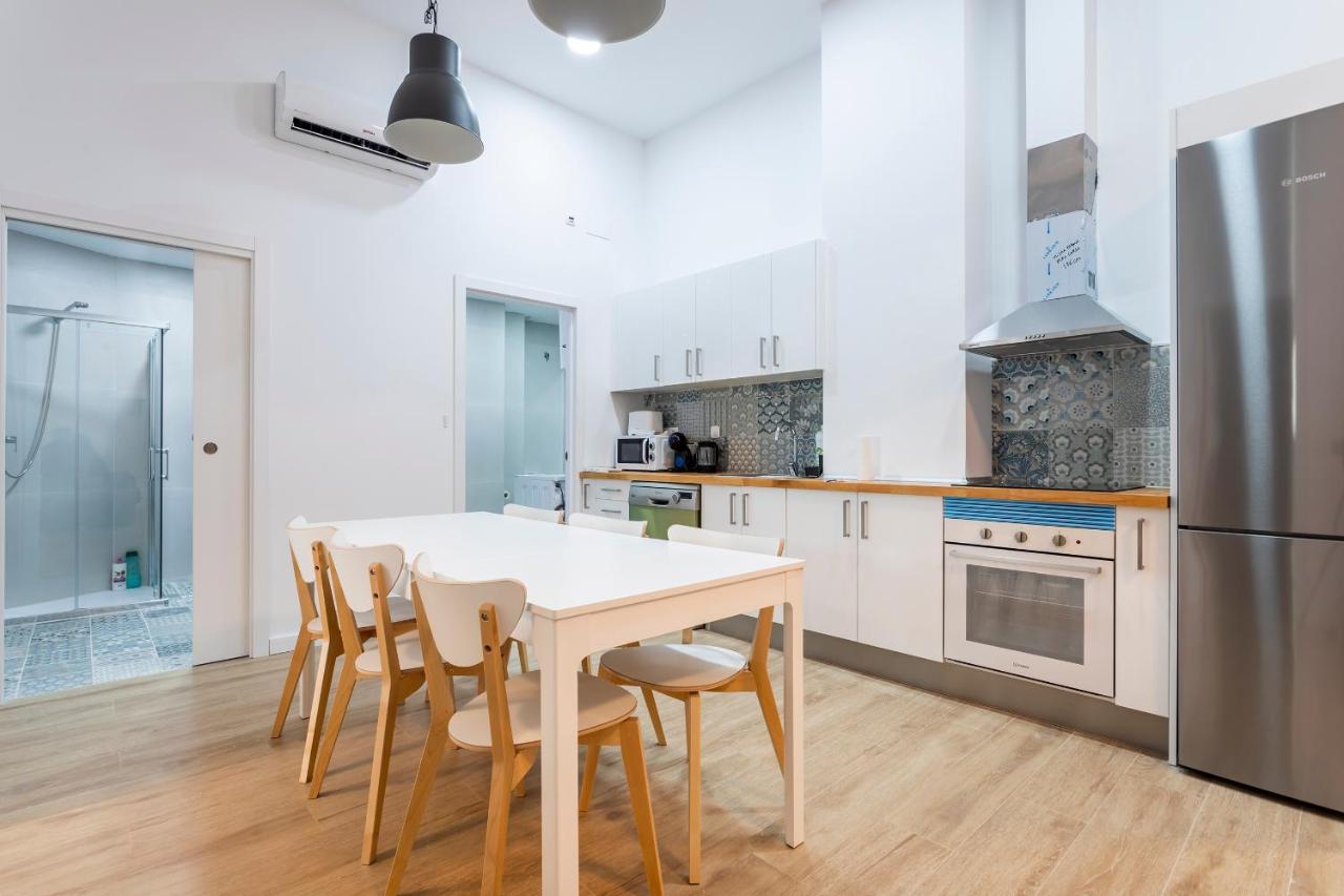10 Pax, Ac, Wifi Gratis, Ciudad Artes Y Ciencias Apartment Valencia Exterior photo