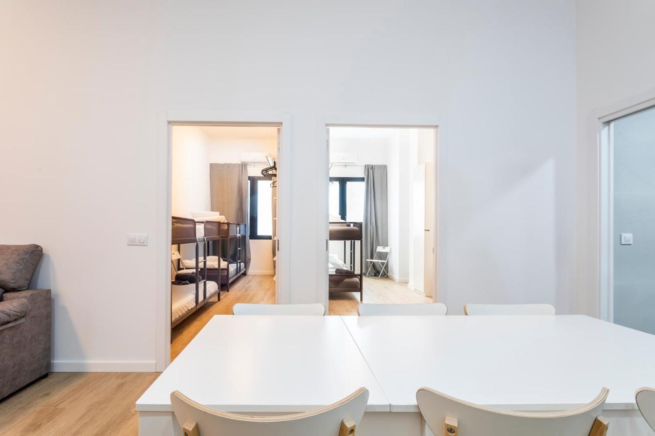 10 Pax, Ac, Wifi Gratis, Ciudad Artes Y Ciencias Apartment Valencia Exterior photo