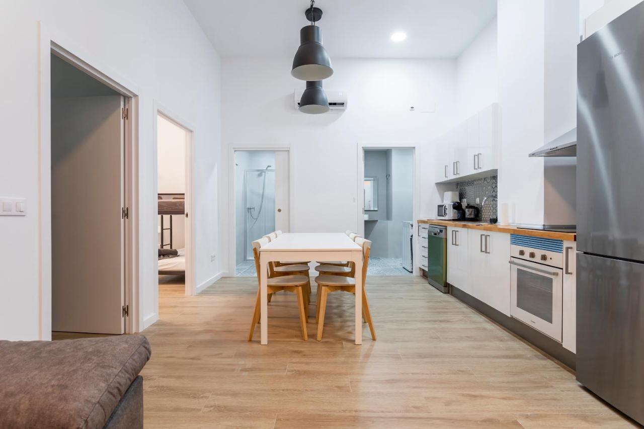 10 Pax, Ac, Wifi Gratis, Ciudad Artes Y Ciencias Apartment Valencia Exterior photo